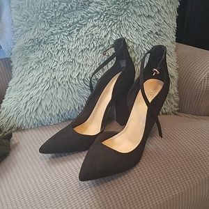 Women dress shoes